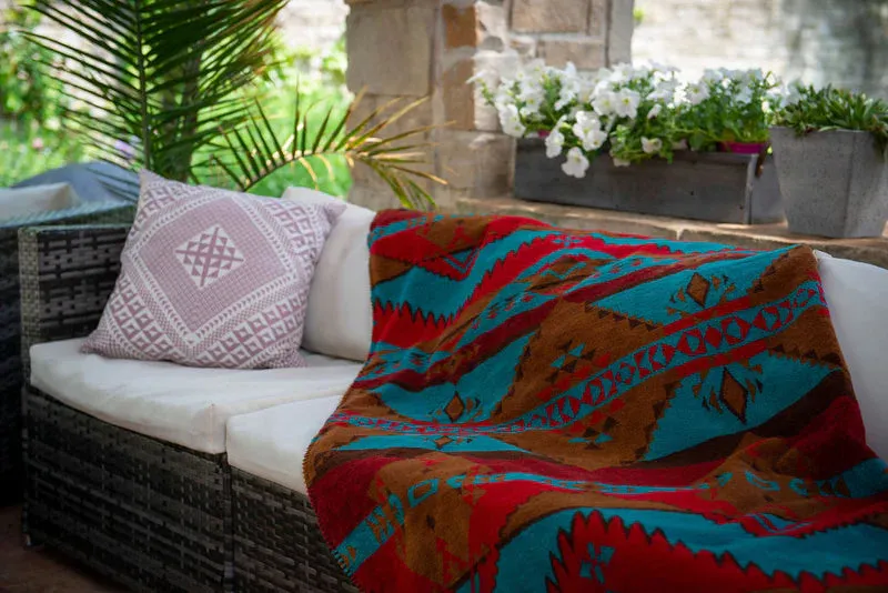Native Trail Denali Microplush™ Throw Blanket