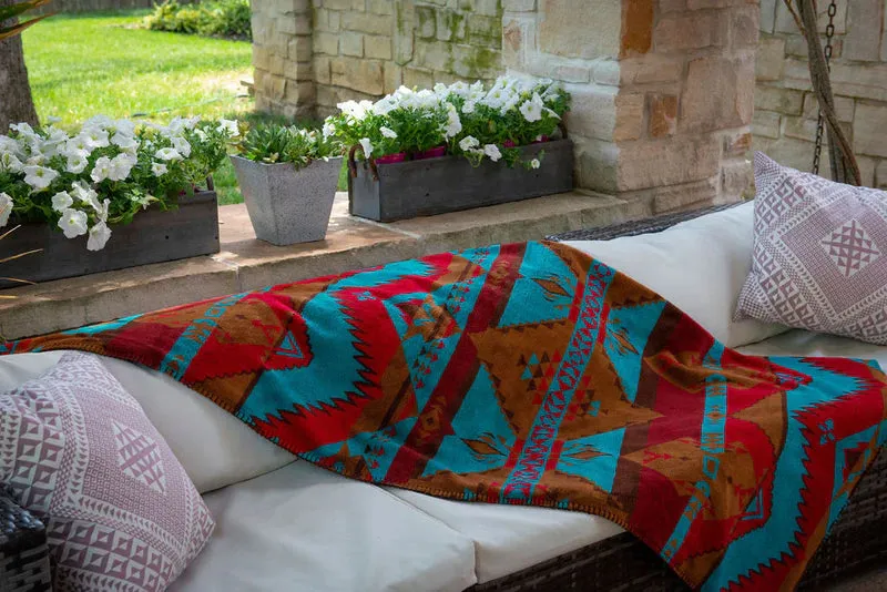 Native Trail Denali Microplush™ Throw Blanket