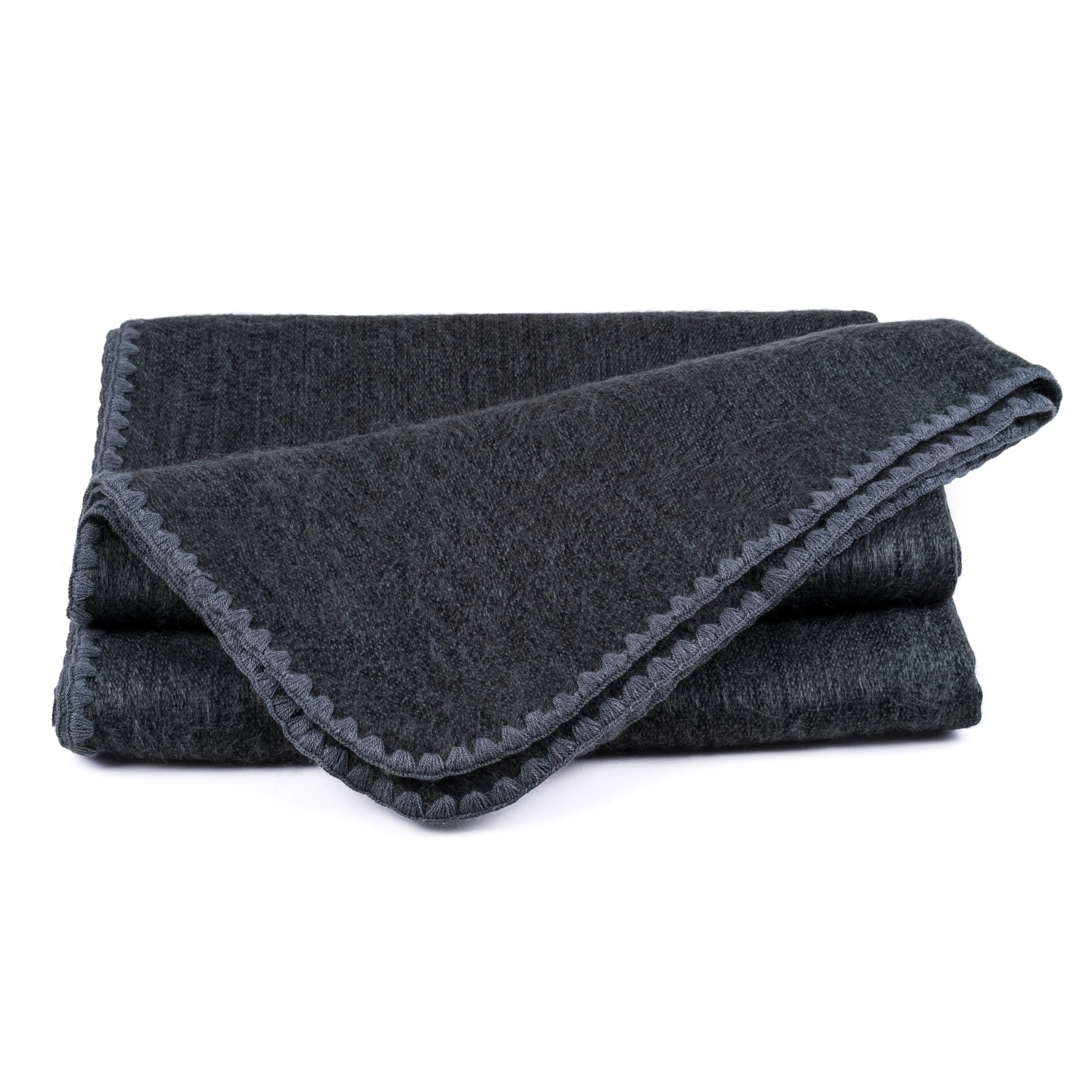 QISU Dark Grey Alpaca Throw Blanket – Elegant Artisan Style, Perfect Christmas Gift